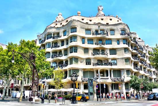 Casa-Mila